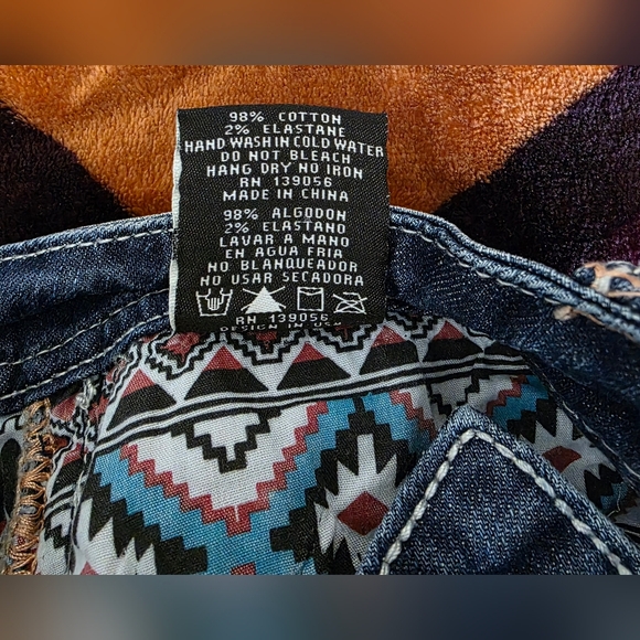 Grace Blue Embellished Women's Jeans - Picture 8 of 8